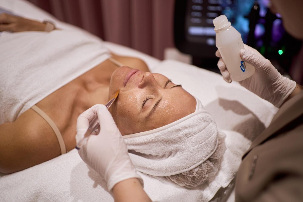 Facial Fat Grafting vs Dermal Fillers: Complete 2025 Comparison Guide for Natural Facial Rejuvenation